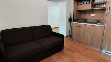 Vierbettzimmer, 1 Doppelbett und Schlafsofa