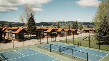 Tent, Mountain View | Sport court