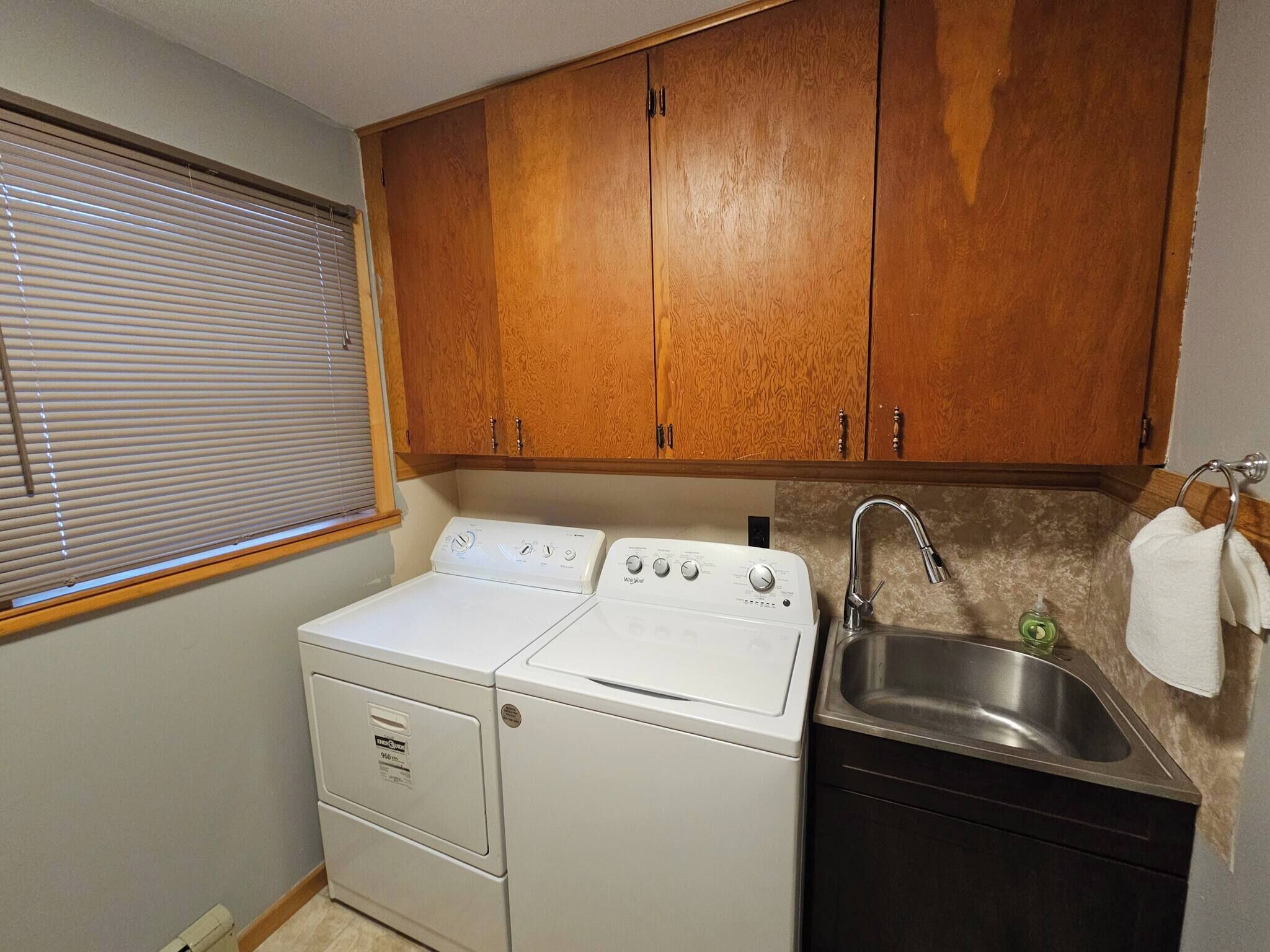 House, 4 Bedrooms, Smoking, Patio | Laundry
