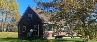 Bayview Hideaway is a 2 Story Home With Lots of Privacy