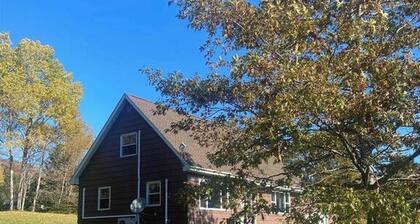 Bayview Hideaway is a 2 Story Home With Lots of Privacy