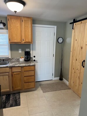 Interior - 1-bedroom house in charming Newton (Newton)