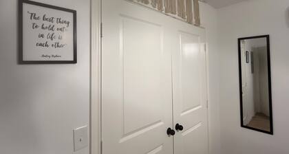 Be Happy 1/1 fully furnished apartment Gatesville