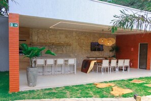 Outdoor dining - POUSADA BOSQUE DA SERRA (Crato)