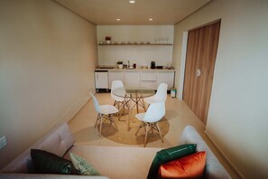 Deluxe Quadruple Room | Interior - POUSADA BOSQUE DA SERRA (Crato)