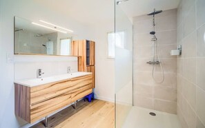 Shower, hair dryer - Maison neuve indépendante & plages (Clohars-Carnoët)