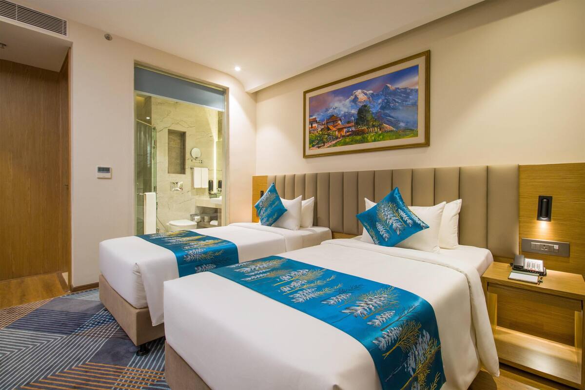 Standard Room, 2 Katil Bujang (Single), Balcony, Mountain View | Kalis bunyi 