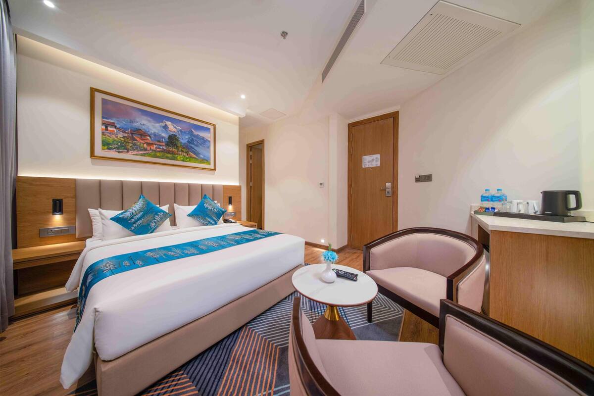 Standard Room, 1 Katil Ratu (Queen), Non Smoking | Kalis bunyi 