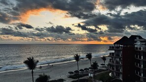 Beach - Two Bedroom Penthouse Palapa Ocean View (Puerto Escondido)