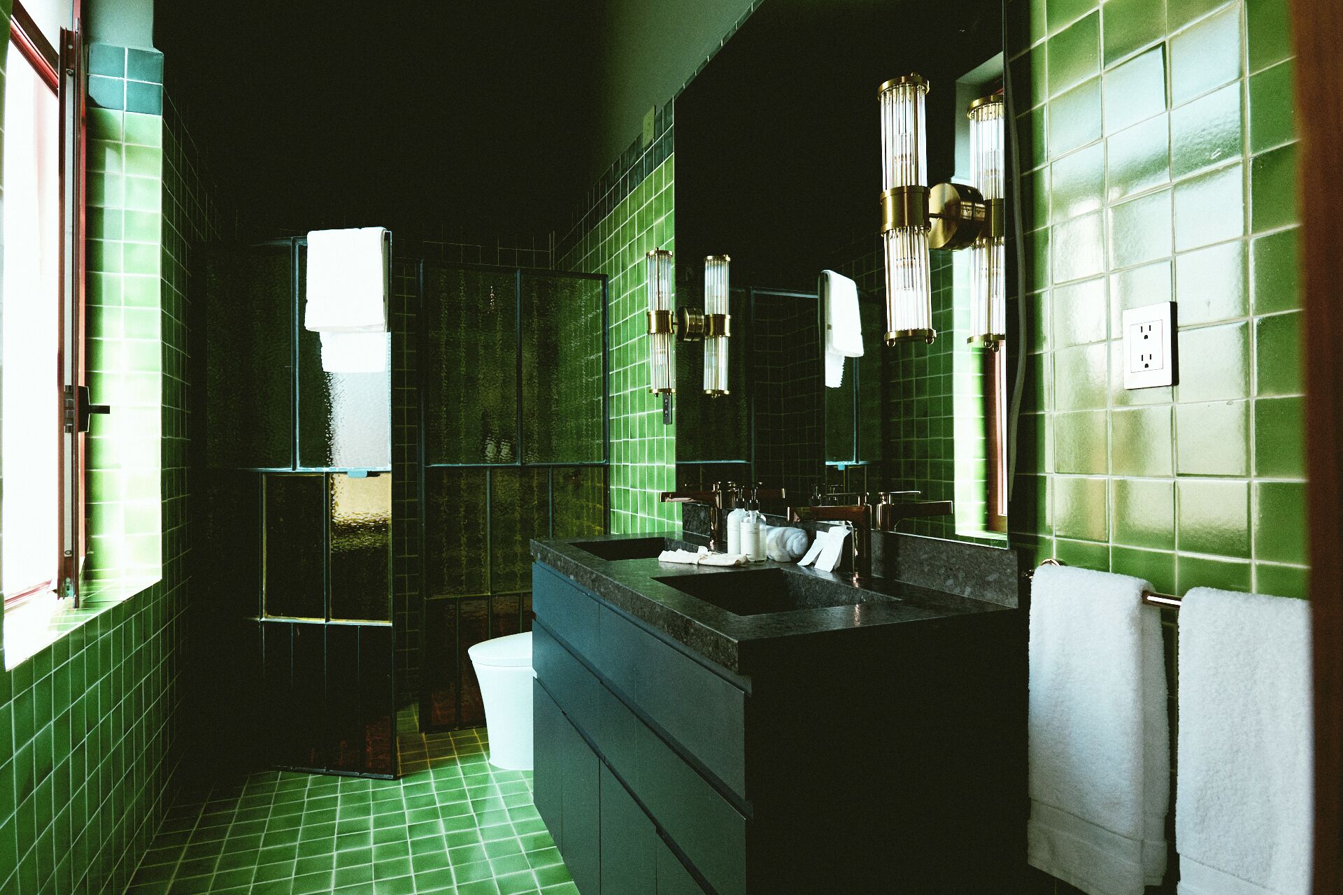 Superior Suite | Bathroom
