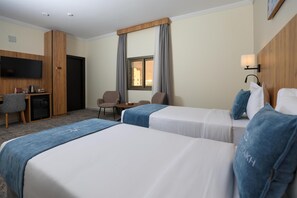Standard Room, 2 Single Beds, Non Smoking - Surestay By Best Western Madinah (Madinah)