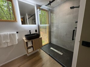 Bathroom - Everlake Georgia (Covington)