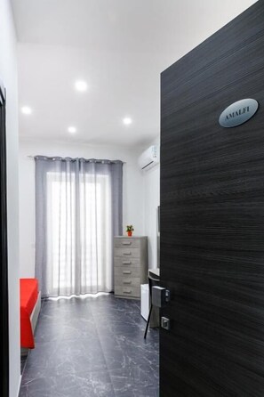 Interior - Dogana Rooms (Ercolano)