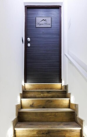 Interior - Dogana Rooms (Ercolano)