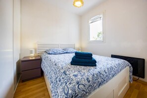 Iron/ironing board, free WiFi, bed sheets - Le Nid de Magdalena - Collective pool (CAMBO LES BAINS)