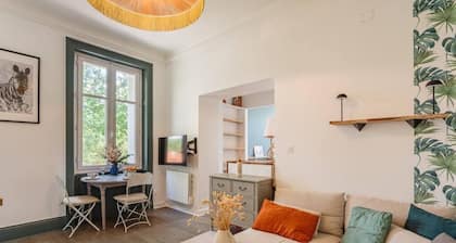 La Duchesse d'Anglet - Romantic studio