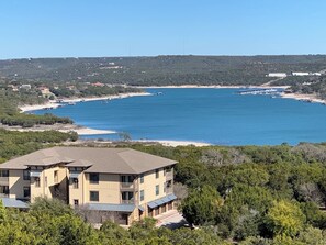 Exterior - Villa in Hollows Resort - Views/Pools/Amenities (Jonestown)
