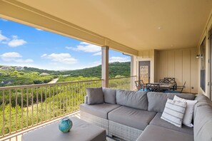 Property grounds - Hollows Luxury Villa, Great Lake View / 4 Pools (Jonestown)