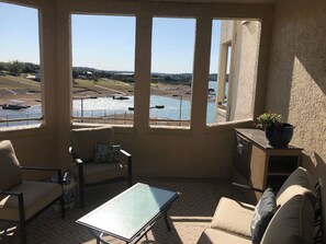 Interior - VILLA 3115 - 2/2 Lakefront Condo at Island Resort (Lago Vista)