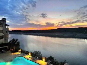 Indoor pool, a heated pool - VILLA 3202 - Gorgeous Lakefront Condo (Lago Vista)