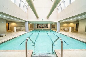 Indoor pool, a heated pool - Largest Waterfront Villa on Private Island (Lago Vista)