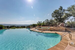 Pool - Home in The Hollows, Panoramic View, All Amenities (Jonestown)