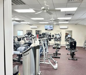 Fitness facility - Lake Oaks Landing-Sunset Lake Views-Lago Amenities (Lago Vista)