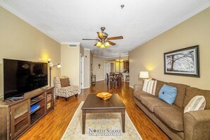 Smart TV - Unit 1111 Cove in the Hill Country (Lago Vista)