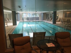 Innenpool, beheizter Pool