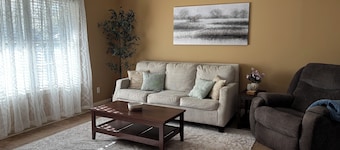 Relax, Recharge, and Enjoy Coastal Living at Luna on the Bayou