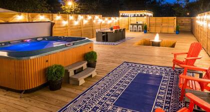 The Single Barrel - Deck, Fire Pit, Hot Tub, Games