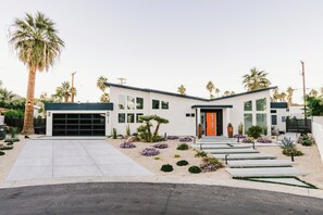 Exterior - Luxury Palm Springs Compound with Pool & Spa (Palm Springs)