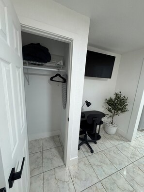 Interior - Luxury apartment (Tampa)