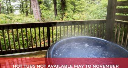 2 Bedroom B - Cozy Three Level Cottage with Seasonal Hot Tub and Forest View/Walking Distance to Beaches