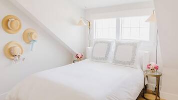 2 dormitorios, tabla de planchar con plancha, wifi y ropa de cama