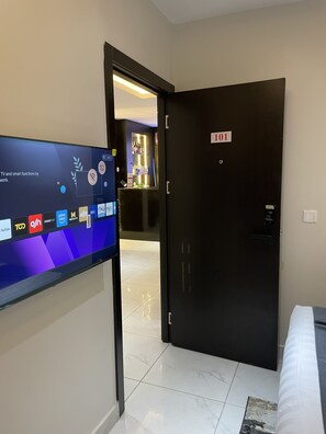 Standard Room - Ringruby Hotel Oladipo Bateye (Lagos)