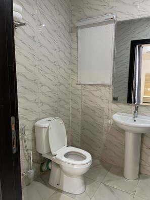 Standard Room | Bilik Mandi