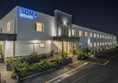 SOMA Dream Hotel 