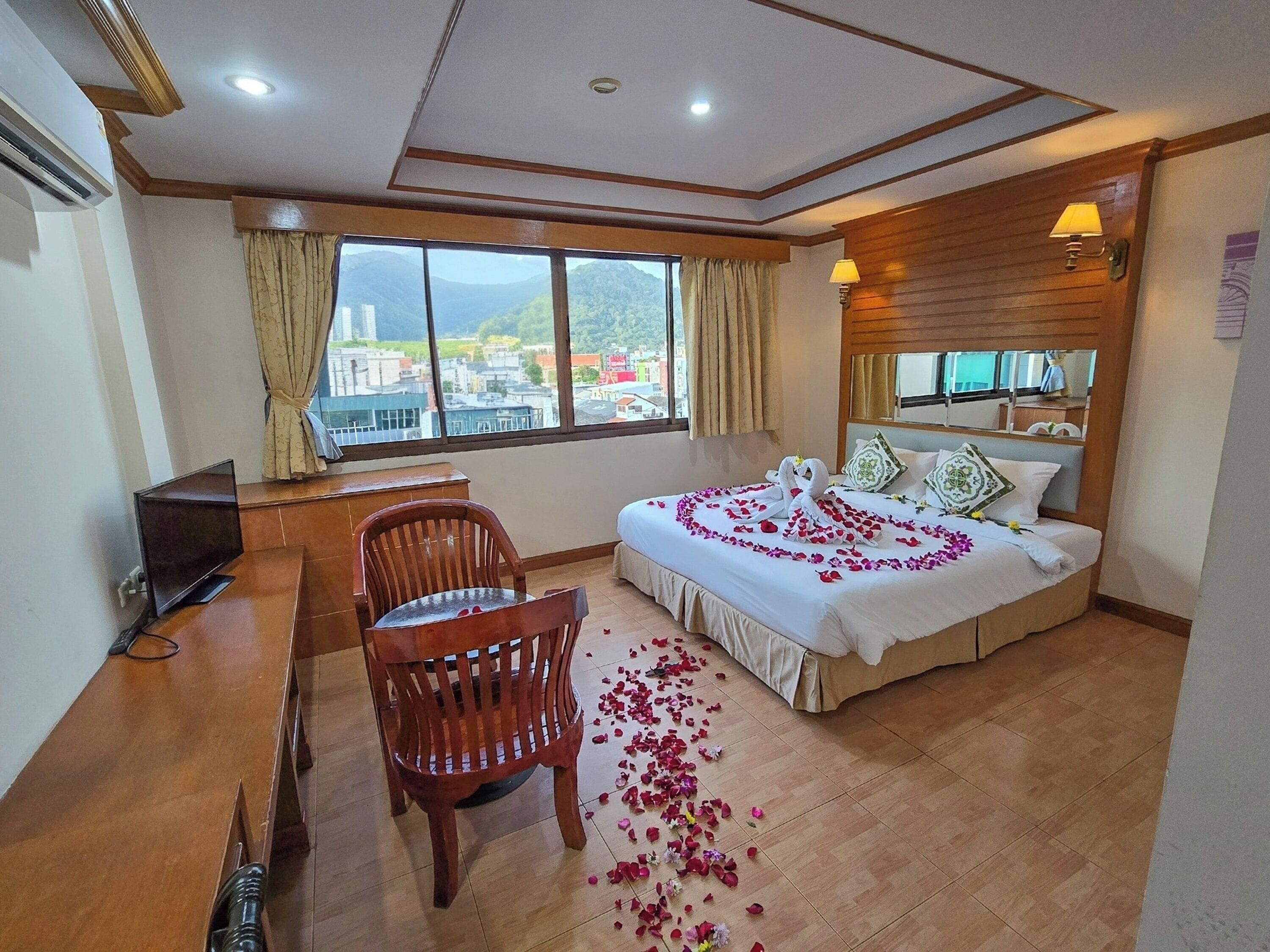 Habitación Deluxe doble, vistas a la ciudad | Wifi gratis