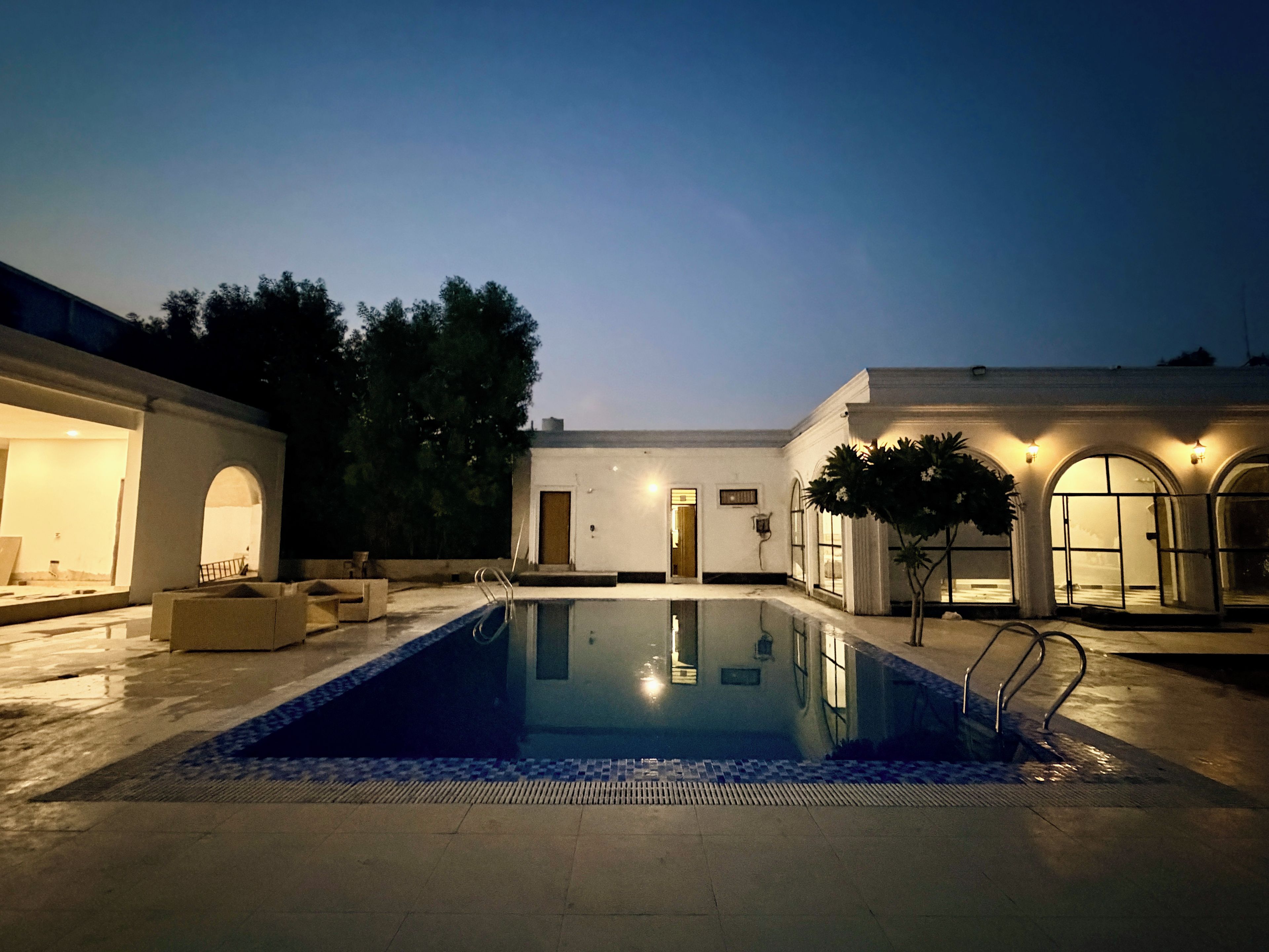حما م سباحة خاص