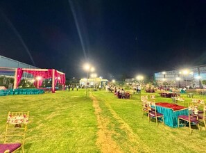 Luksushuvila | Ulkoruokailutilat