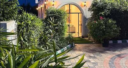 GoBravo Grandeur Gurgaon - Private Luxury Estate