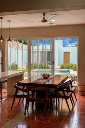 Dining - Josefina House • Private Pool - Rooftop - Parking - Historic Center (Mérida)