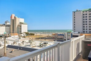Property grounds - Serenity on the Shore (Virginia Beach)