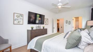 3 bedrooms, WiFi, bed sheets