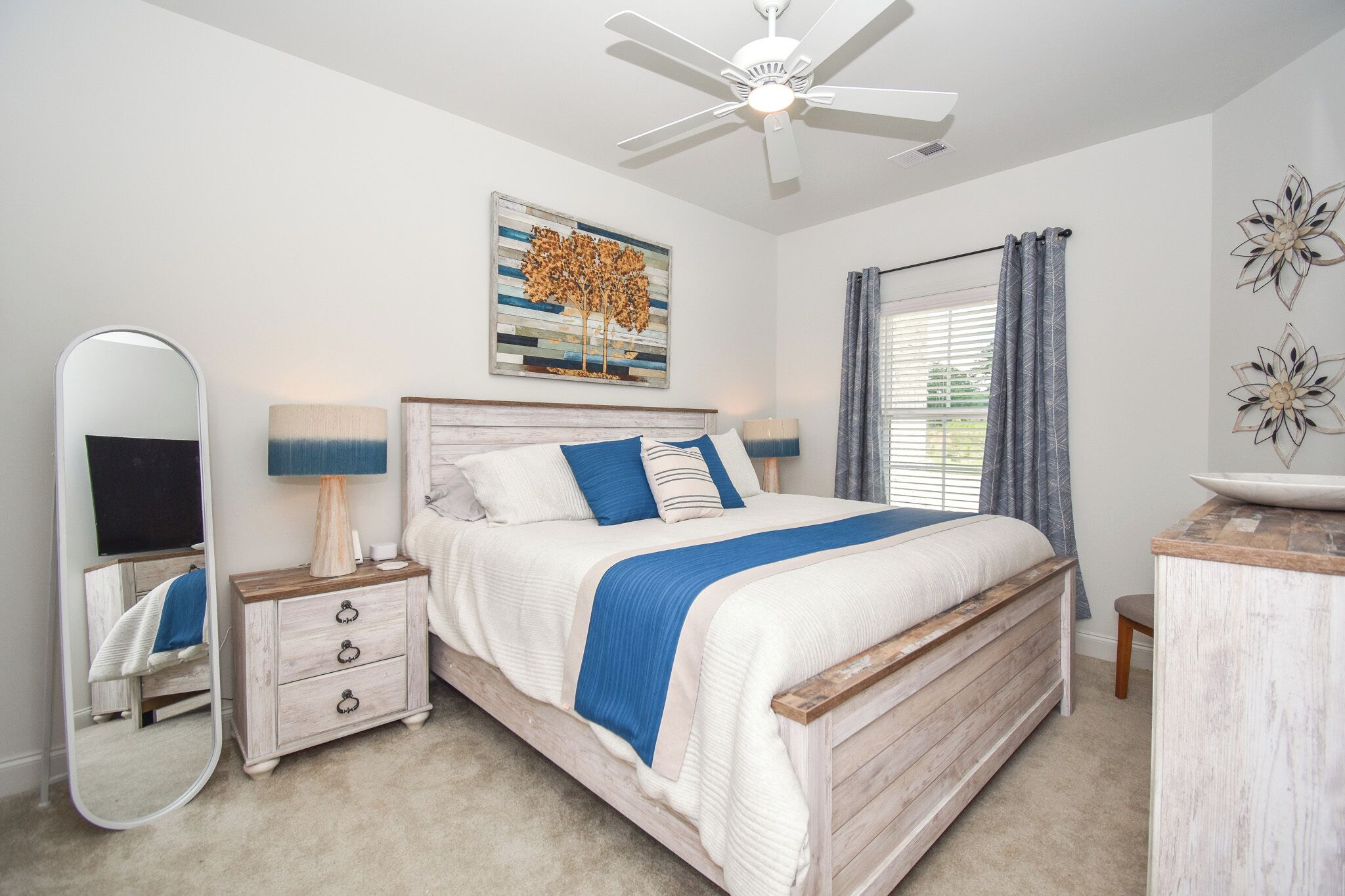 3 bedrooms, WiFi, bed sheets