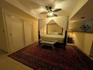 Classic Suite, Beach View - Pasanggrahan The Crown House Hotel (Philipsburg)