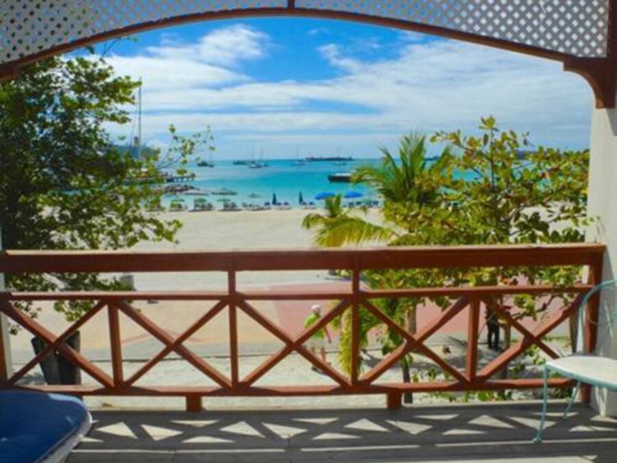 On the beach, white sand, beach bar