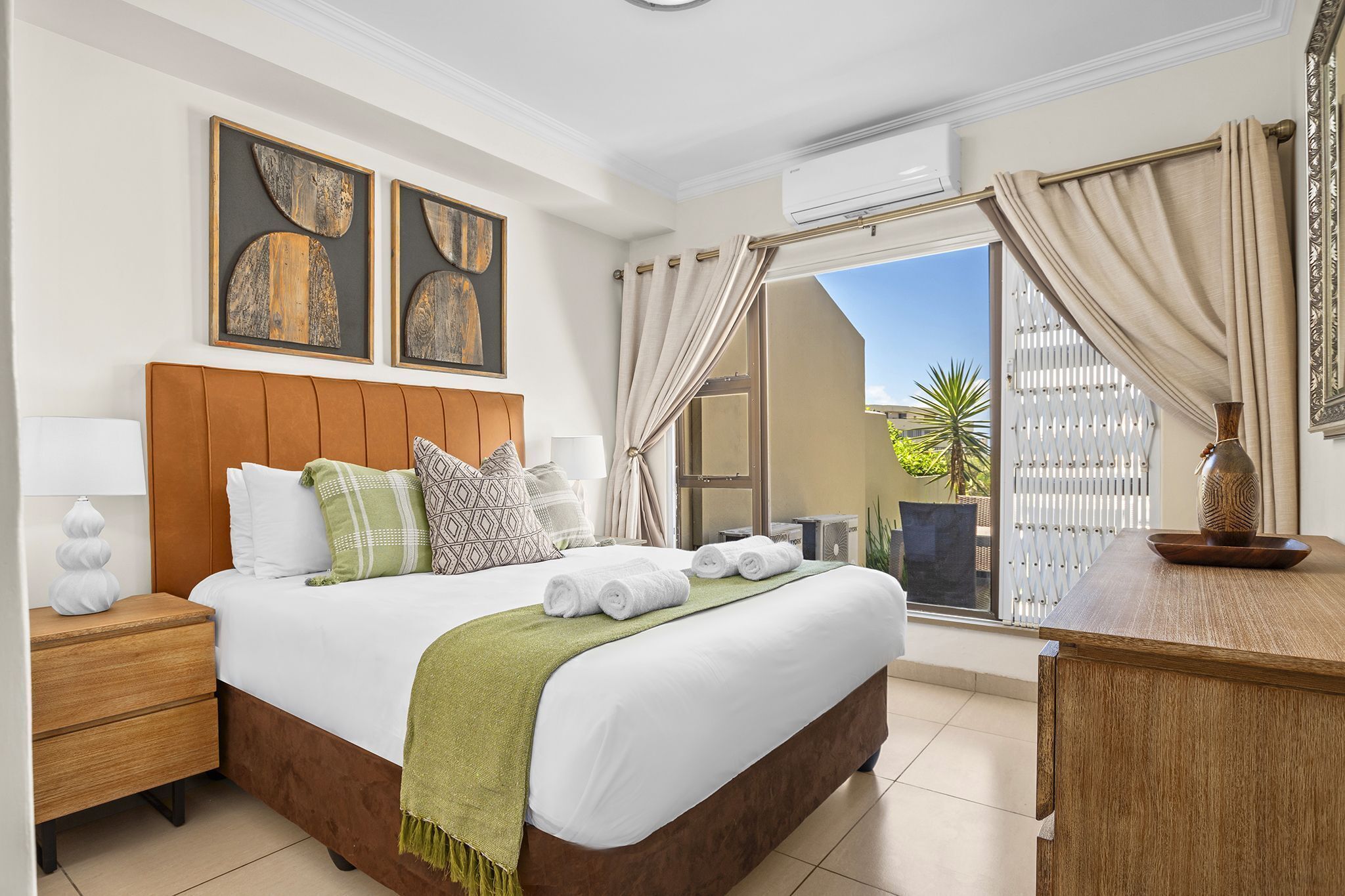 3 bedrooms, free WiFi, bed sheets