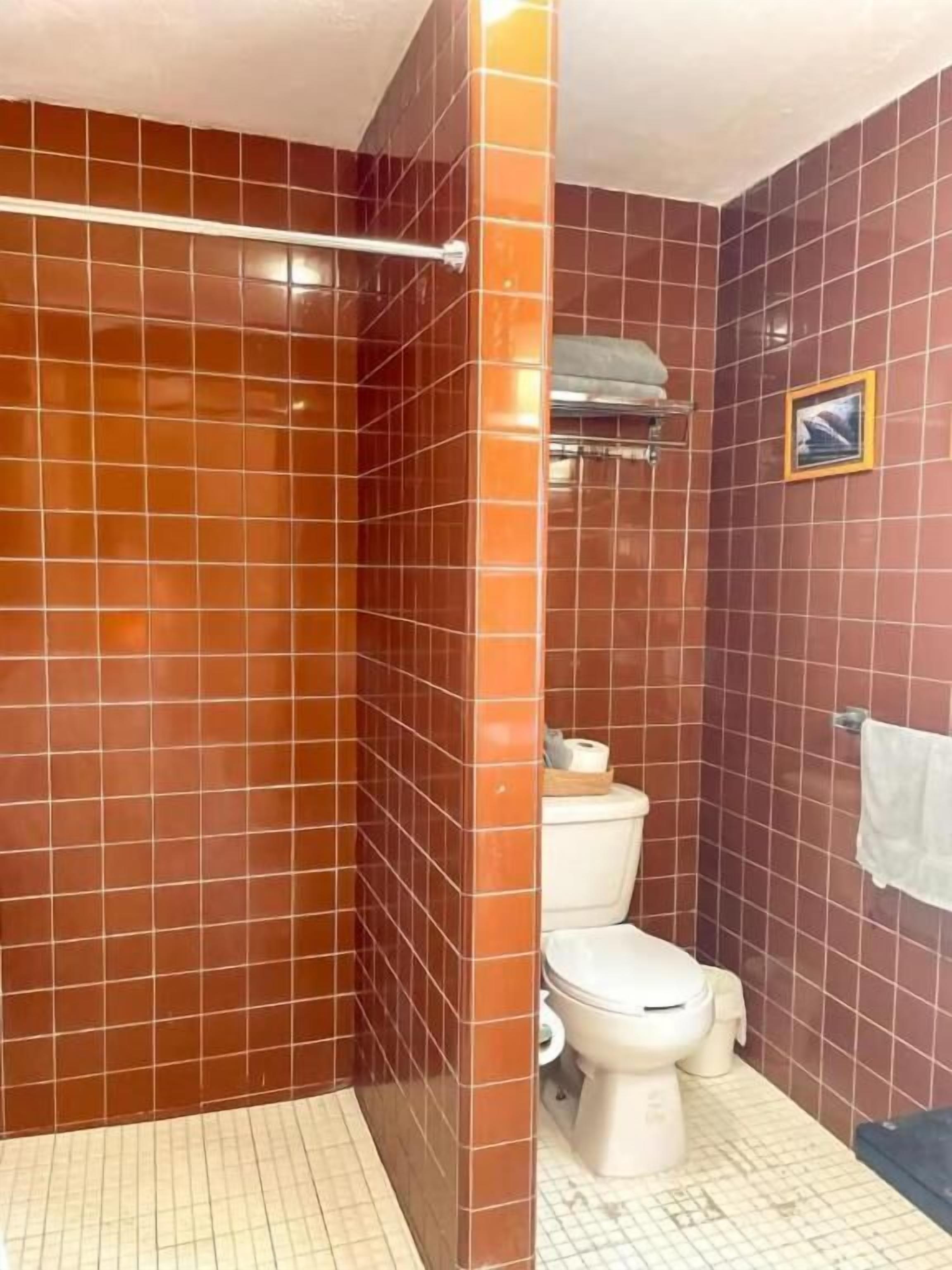 Deluxe Double Room, Balcony, Sea View | Bathroom